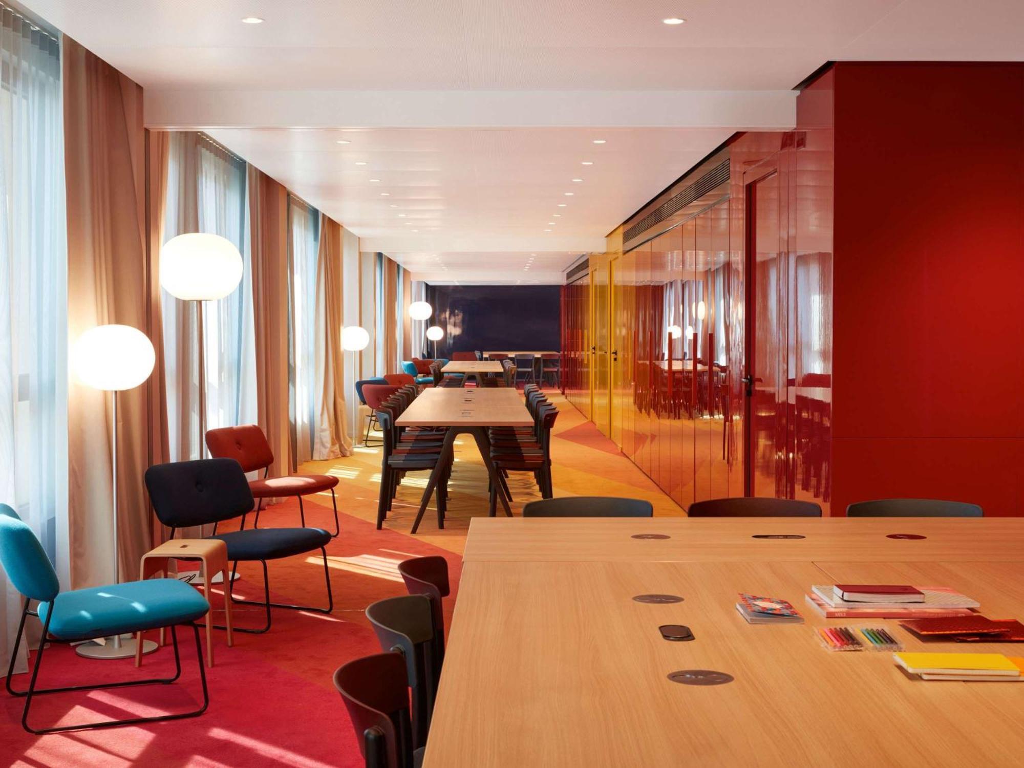 So/ Paris Hotel 外观 照片 The library